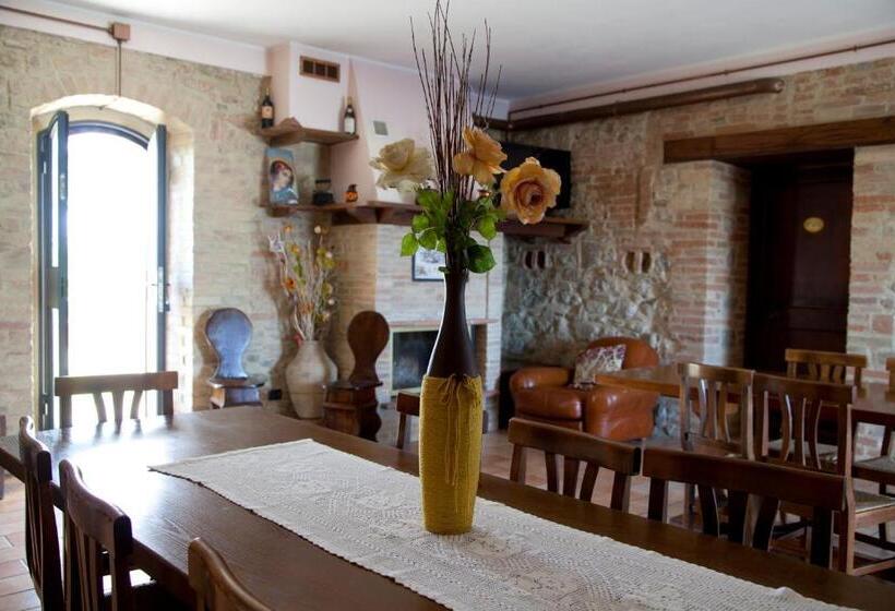 هتل Agriturismo San Fedele