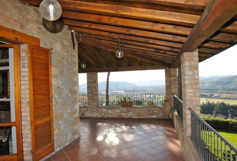 هتل Agriturismo San Fedele