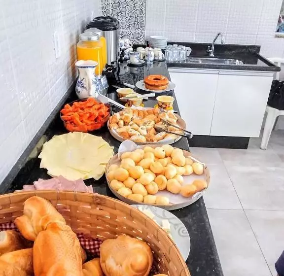 ペンション Pousada Amigos Pela Fé