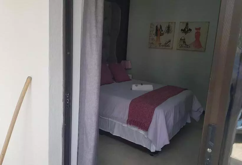 ペンション The Guesthouse Klerksdorp