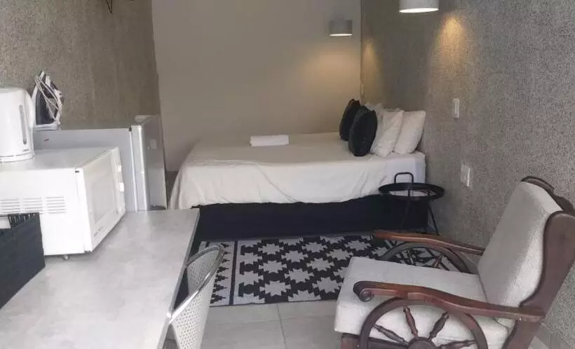ペンション The Guesthouse Klerksdorp