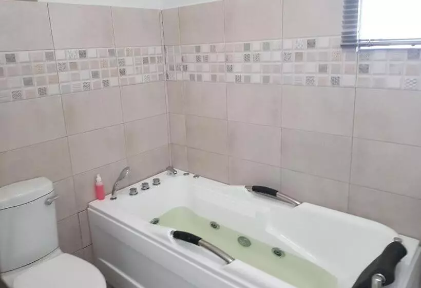 ペンション The Guesthouse Klerksdorp
