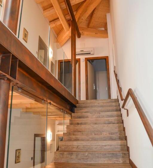 بنسيون Theresia