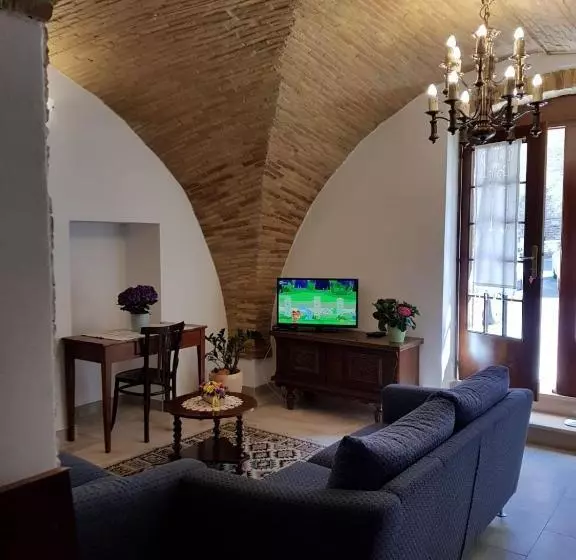 Taverna  900