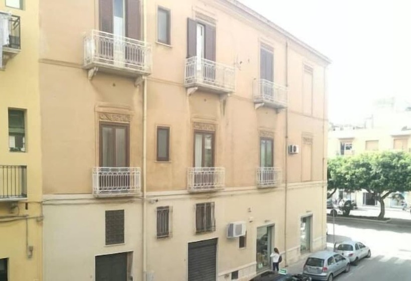 住宿加早餐  Tramura Guest House