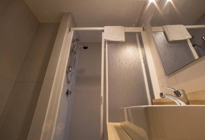 住宿加早餐  Tramura Guest House