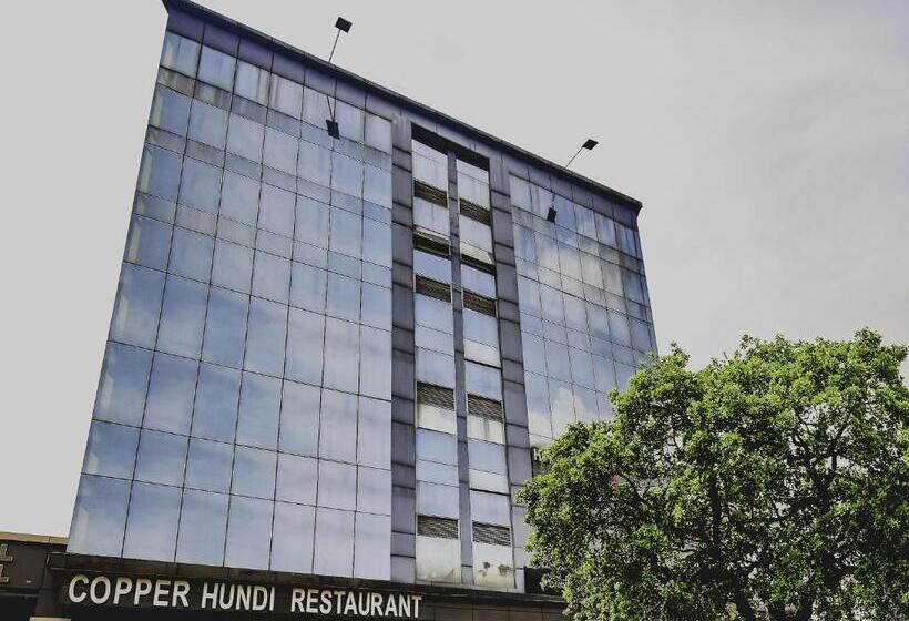 ホテル Super Collection O Meera International