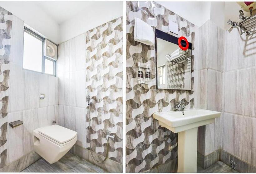 ホテル Super Collection O Meera International