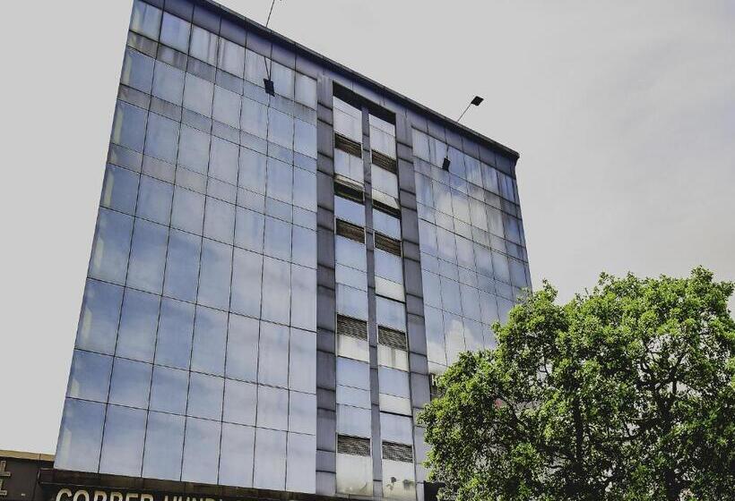 ホテル Super Collection O Meera International