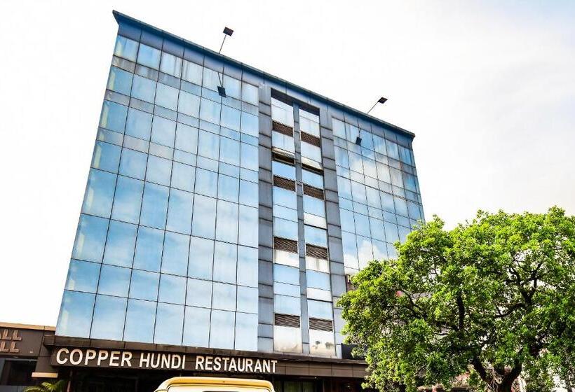 ホテル Super Collection O Meera International