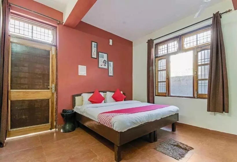 ホテル Oyo 12442 Twilight Guest House