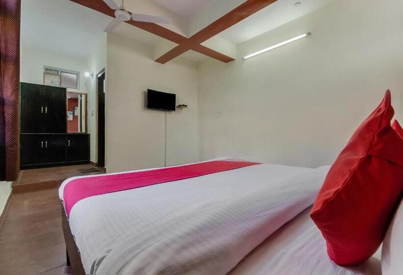 ホテル Oyo 12442 Twilight Guest House