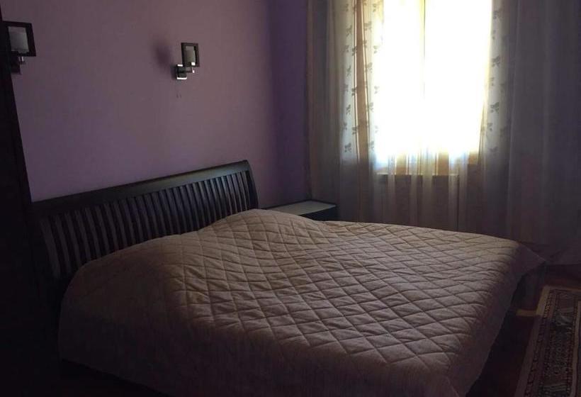 پانسیون George's House