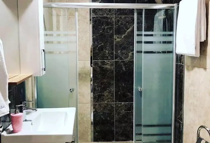 Royal Babil Suites