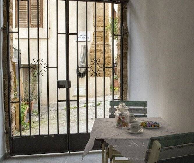 مبيت وإفطار Coraje Room & Breakfast