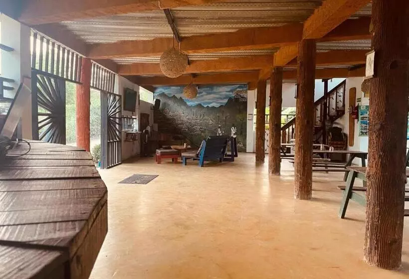 ペンション Hostal Luz De Luna