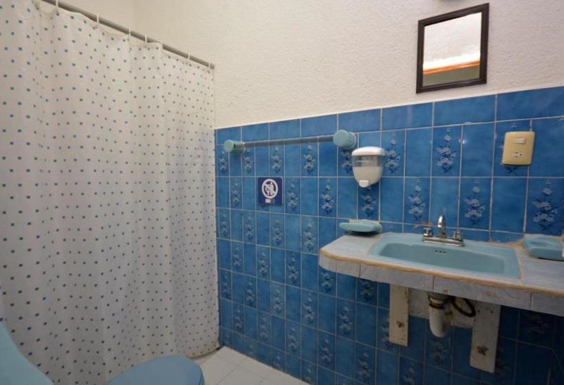 פנסיון Hostel 6/15