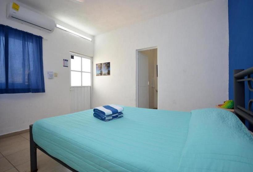 פנסיון Hostel 6/15