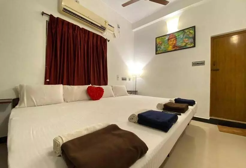 پانسیون La Paradise Residency