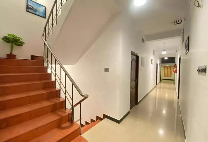 پانسیون La Paradise Residency