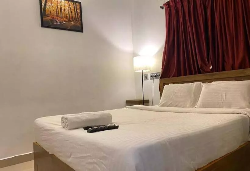 پانسیون La Paradise Residency