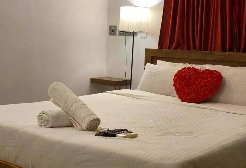 پانسیون La Paradise Residency