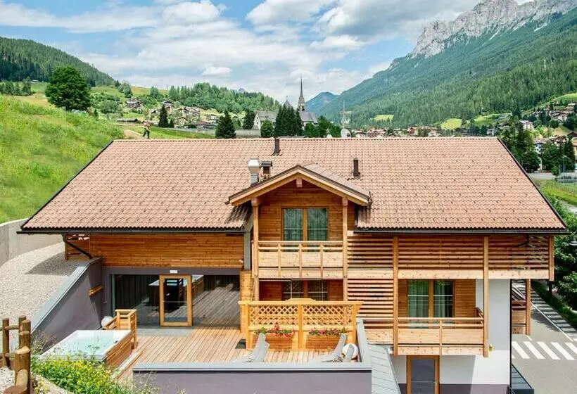 هتل Chalet Aster