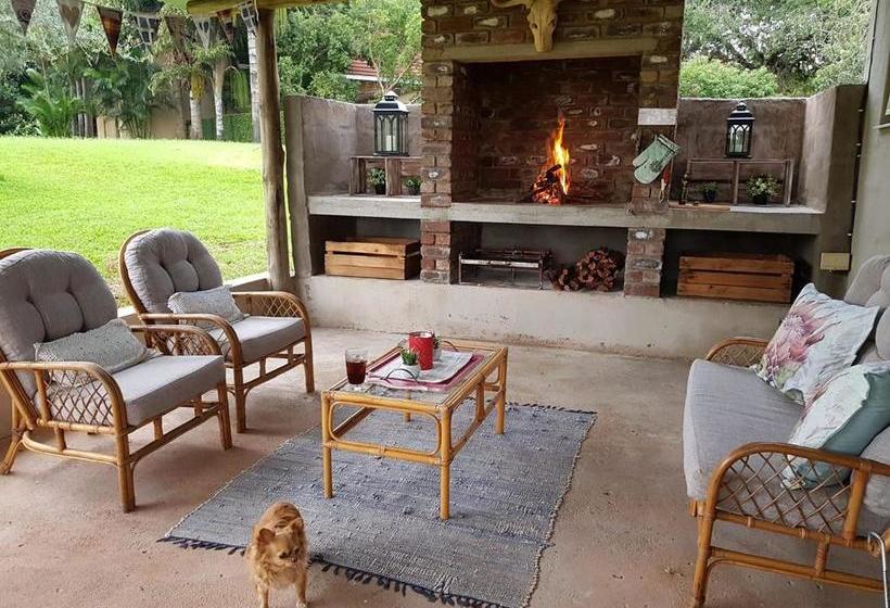 Hotelli Little Farm Cottage