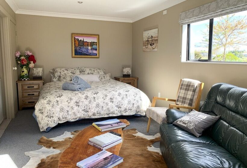 فندق Trout N Trail Bnb