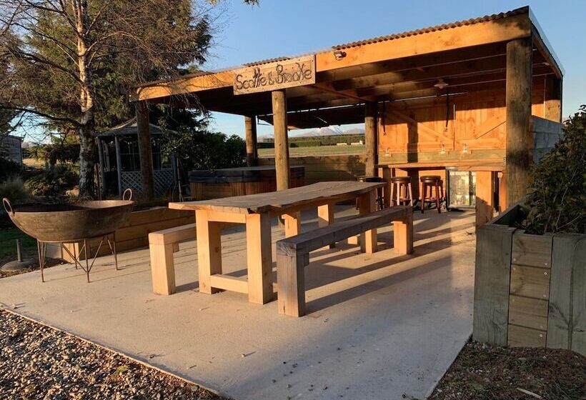 فندق Trout N Trail Bnb