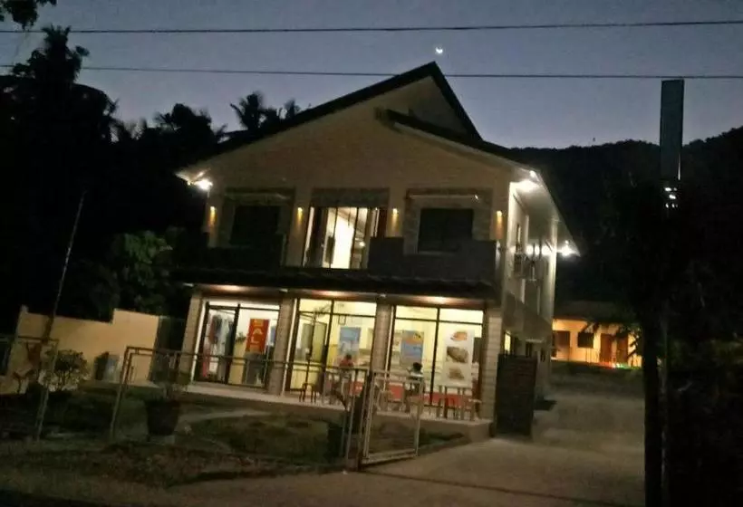 ペンション Joaquim S Lodge