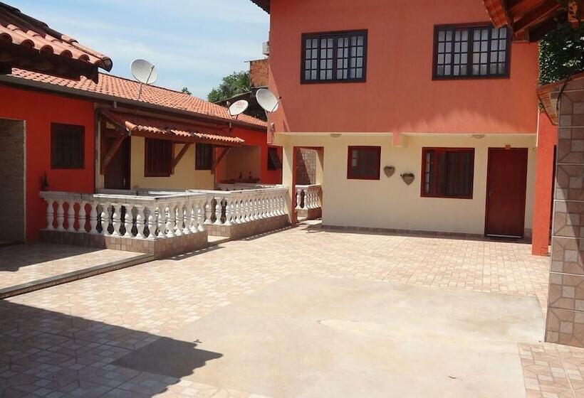 Pousada Flor Do Jambeiro   Hostel