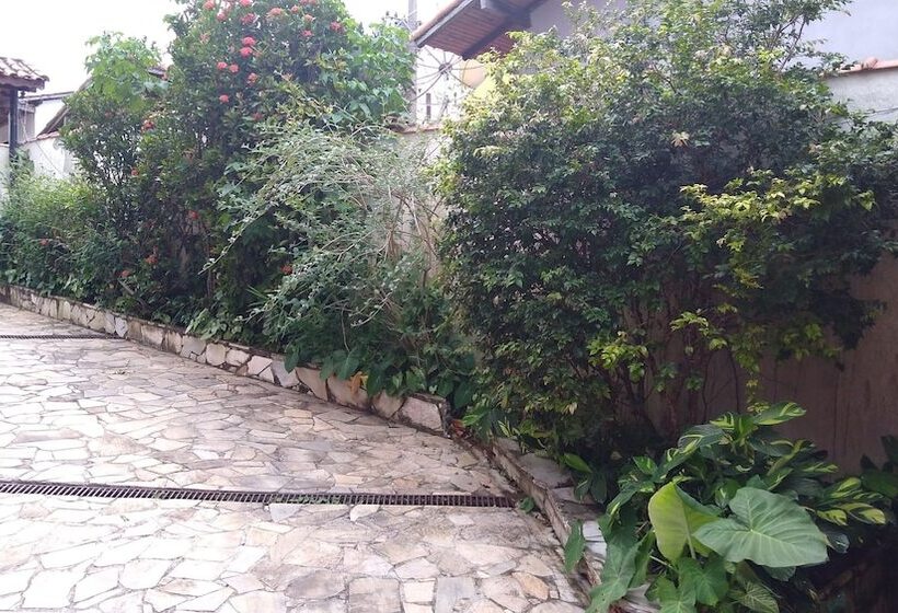 Pousada Flor Do Jambeiro   Hostel