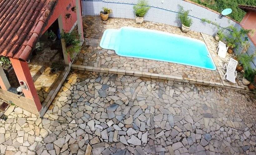 Pousada Flor Do Jambeiro   Hostel