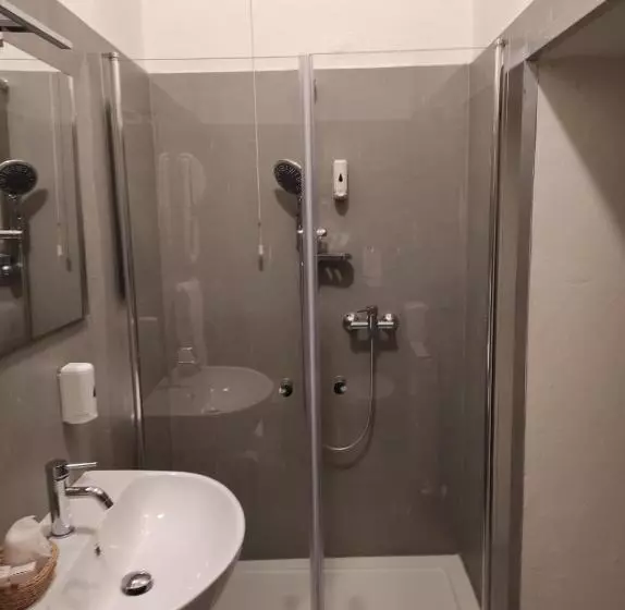 ホテル Albergo Casentino