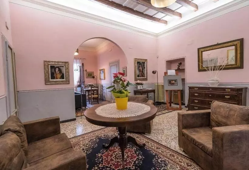 ホテル Albergo Casentino