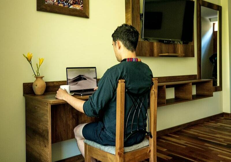 Hotelli Ribera Del Valle