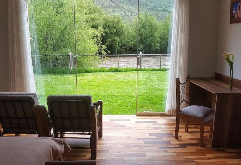 Hotelli Ribera Del Valle