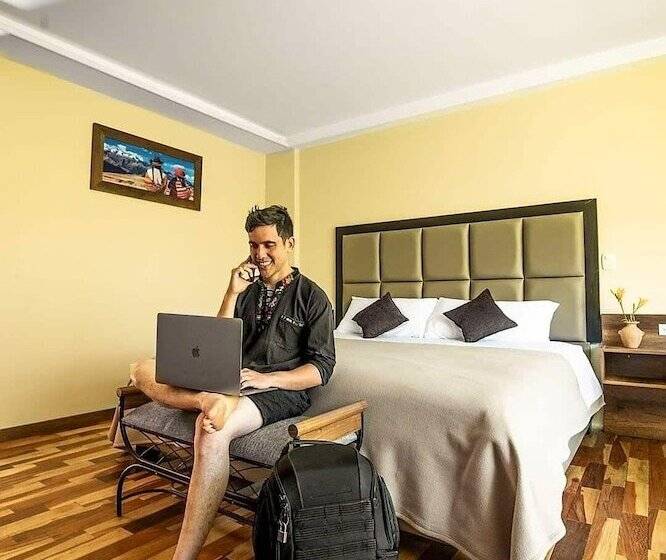 Hotelli Ribera Del Valle