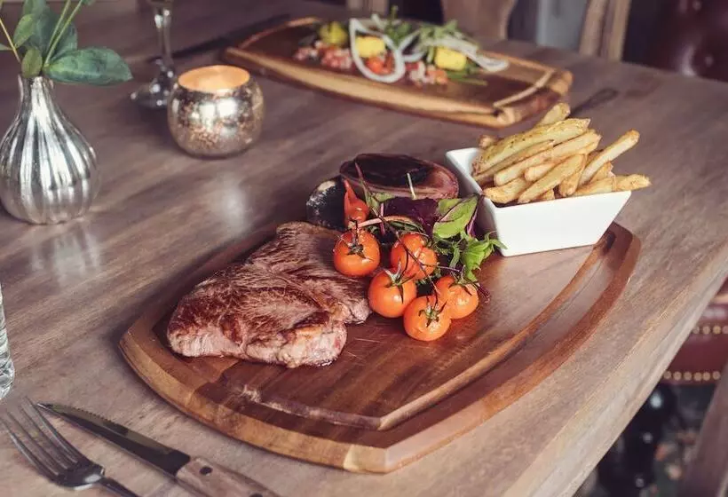 Majatalo Bank Ground Farm