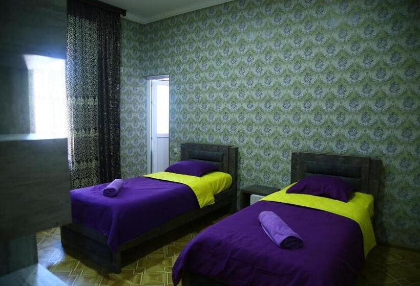 پانسیون Mesxuri Oda