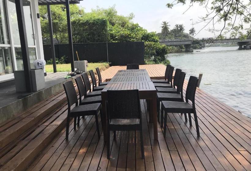 بنسيون Villa On The Edge