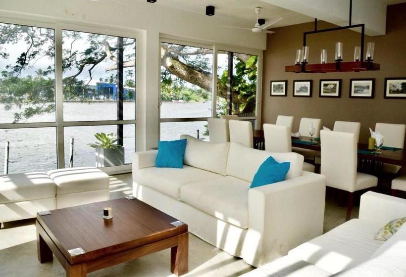 بنسيون Villa On The Edge