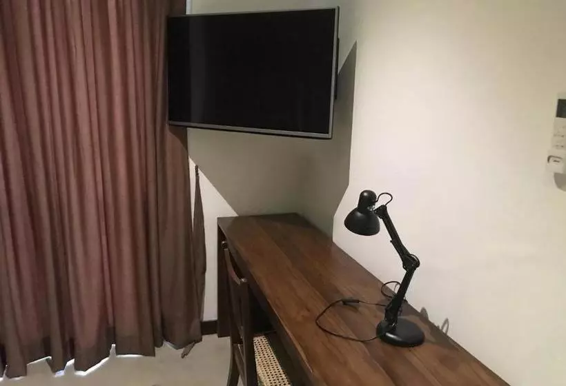 پانسیون Villa On The Edge