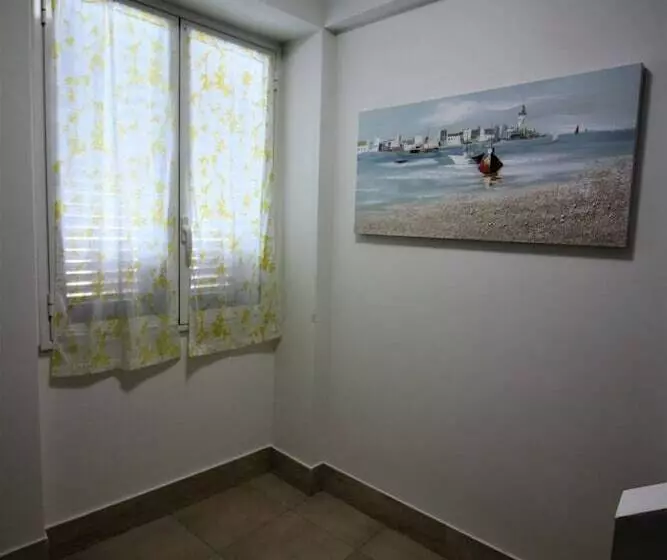 Aamiaismajoitus (B&B) La Rosatea Rooms