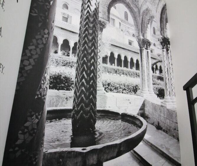 تختخواب و صبحانه La Rosatea Rooms