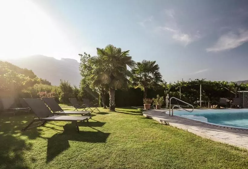 Hotelli Lingers Suites & Residence