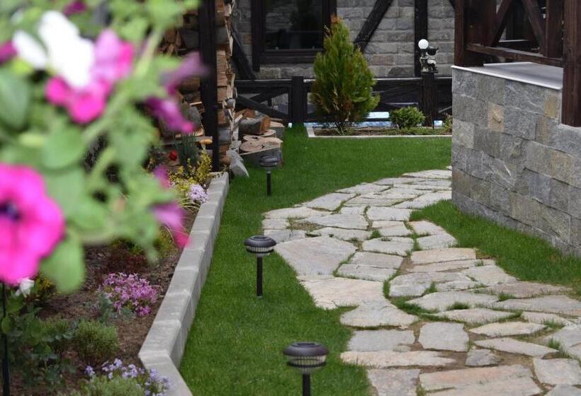 פנסיון Bavaria House