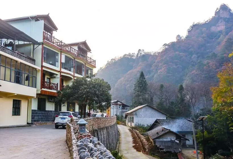 پانسیون Mountain For Inn