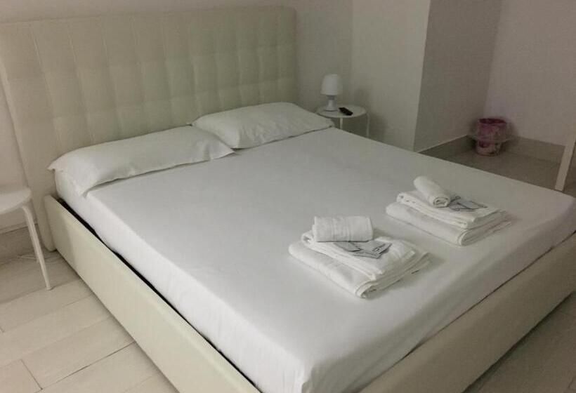 Bed and Breakfast Almayer Al Duomo